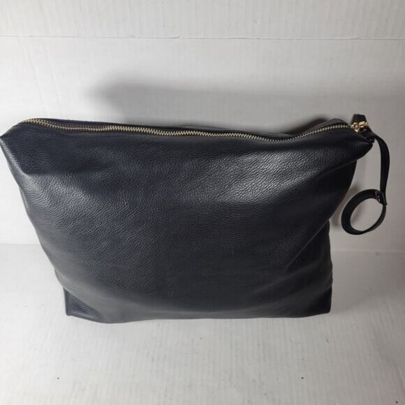 Madison West Oversize Travel Toiletry Black Bag - Picture 1 of 6
